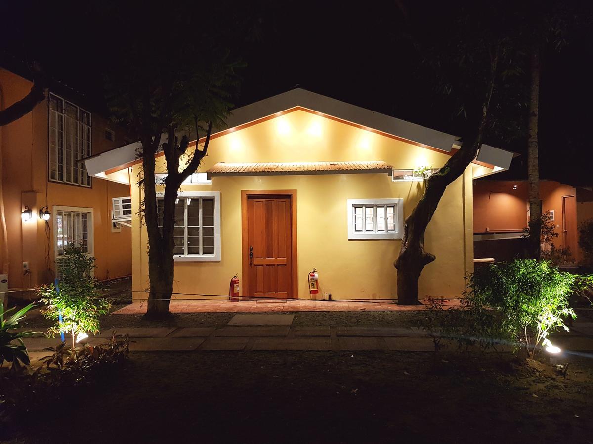 Stay Amare Villa Maria 2 Баколод Экстерьер фото