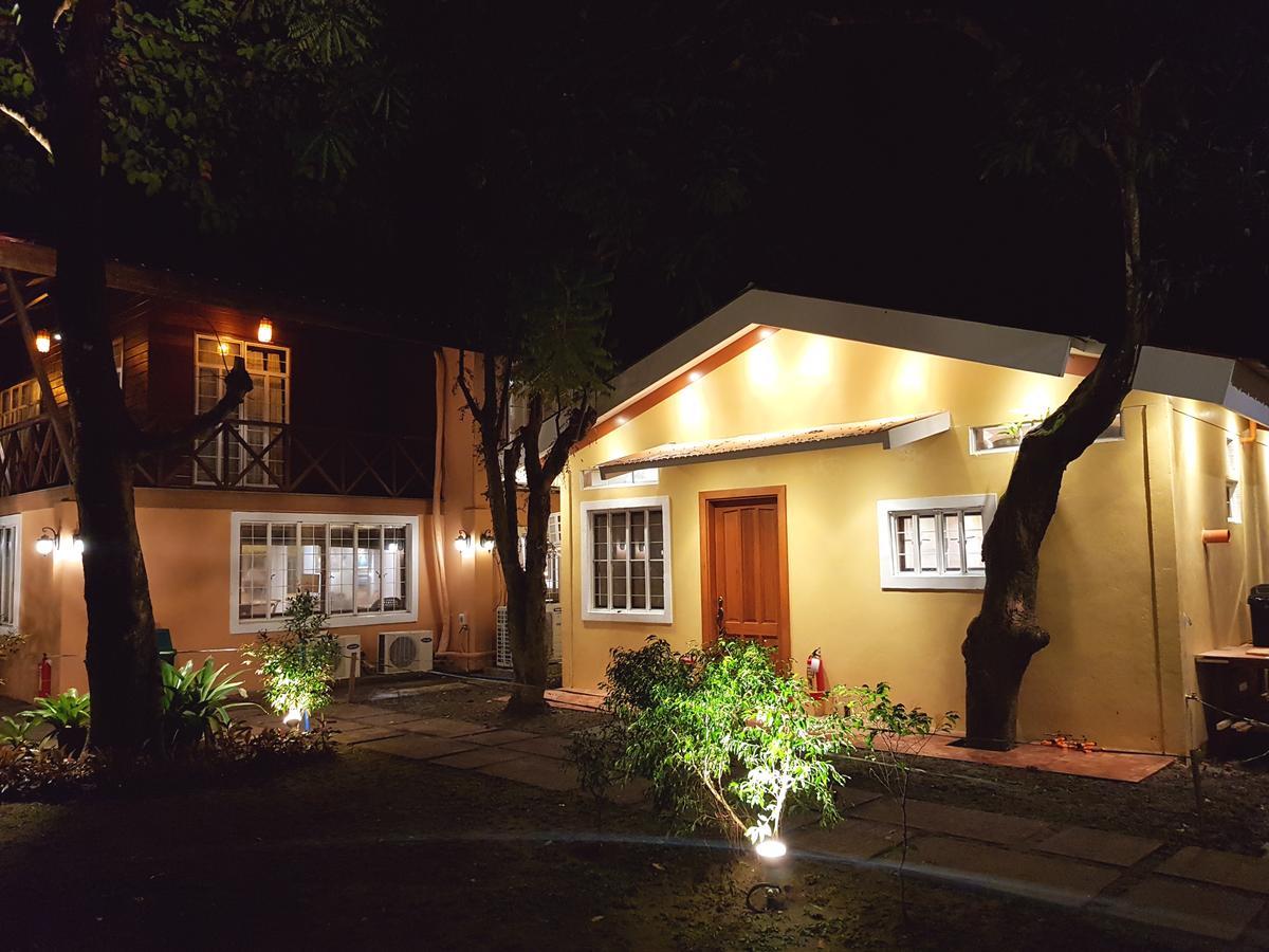 Stay Amare Villa Maria 2 Баколод Экстерьер фото