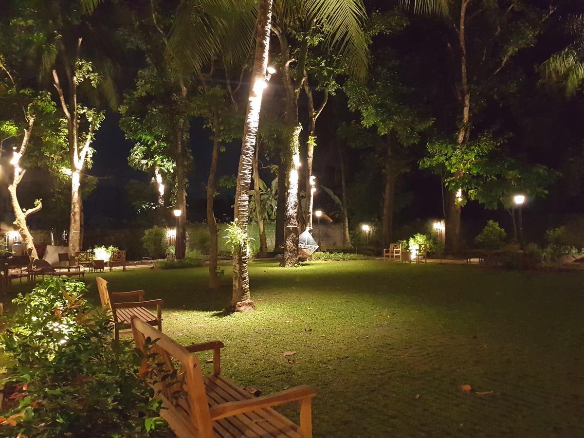 Stay Amare Villa Maria 2 Баколод Экстерьер фото